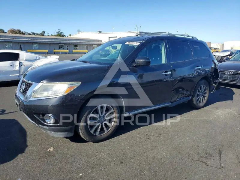 2016 Nissan PATHFINDER photo