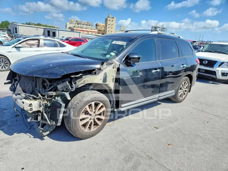 2016 Nissan PATHFINDER photo