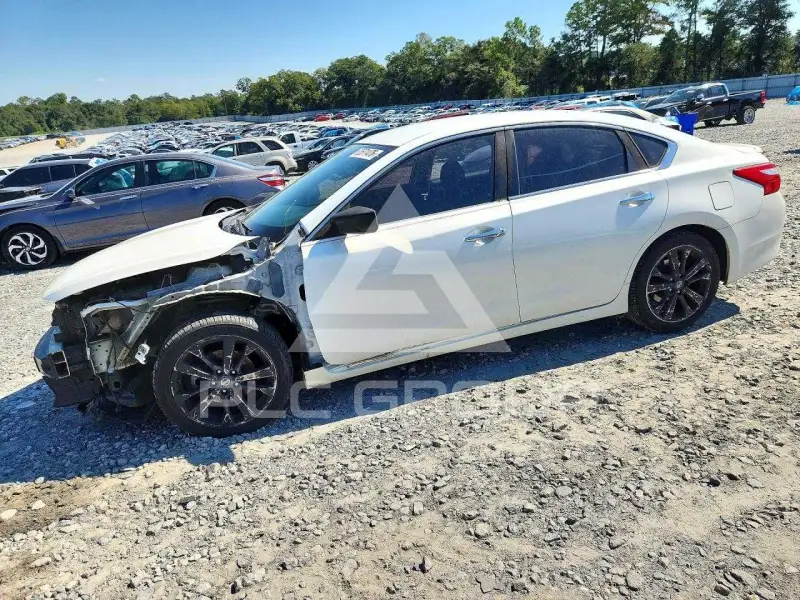 2016 Nissan ALTIMA photo