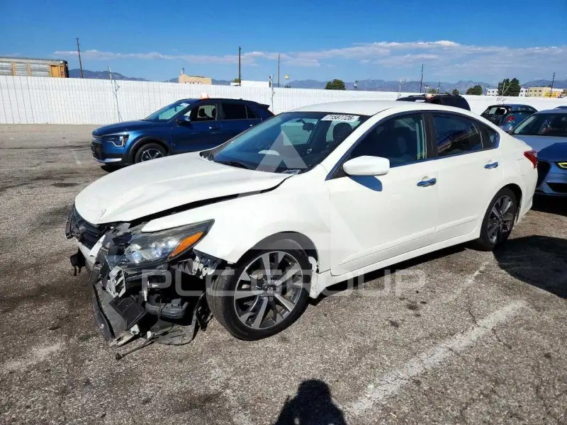 2016 Nissan ALTIMA photo