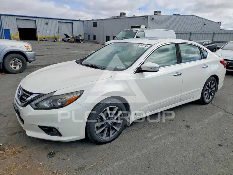 2016 Nissan ALTIMA photo