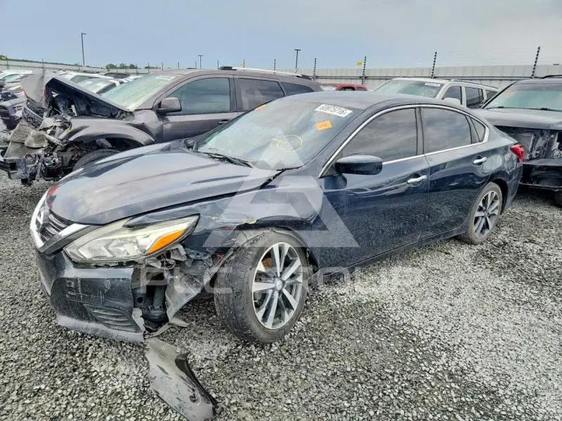 2016 Nissan ALTIMA photo
