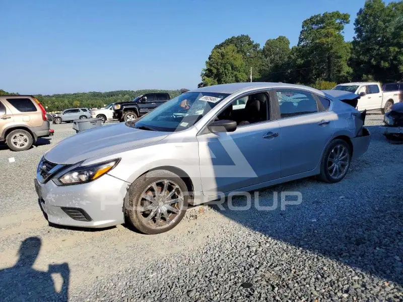 2016 Nissan ALTIMA photo