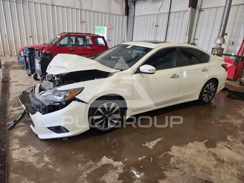 2016 Nissan ALTIMA photo