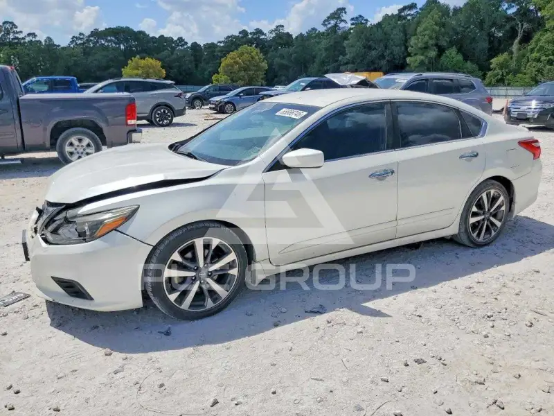 2016 Nissan ALTIMA photo