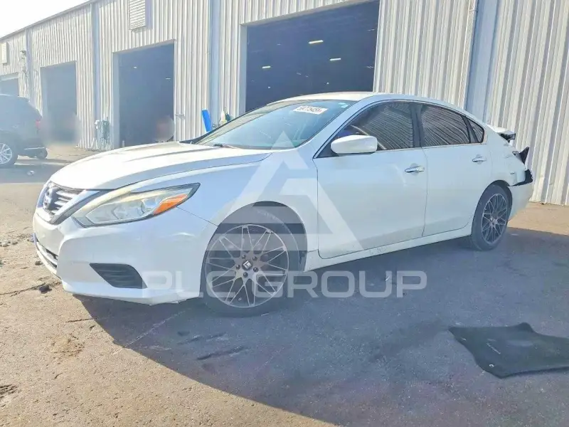 2016 Nissan ALTIMA фото