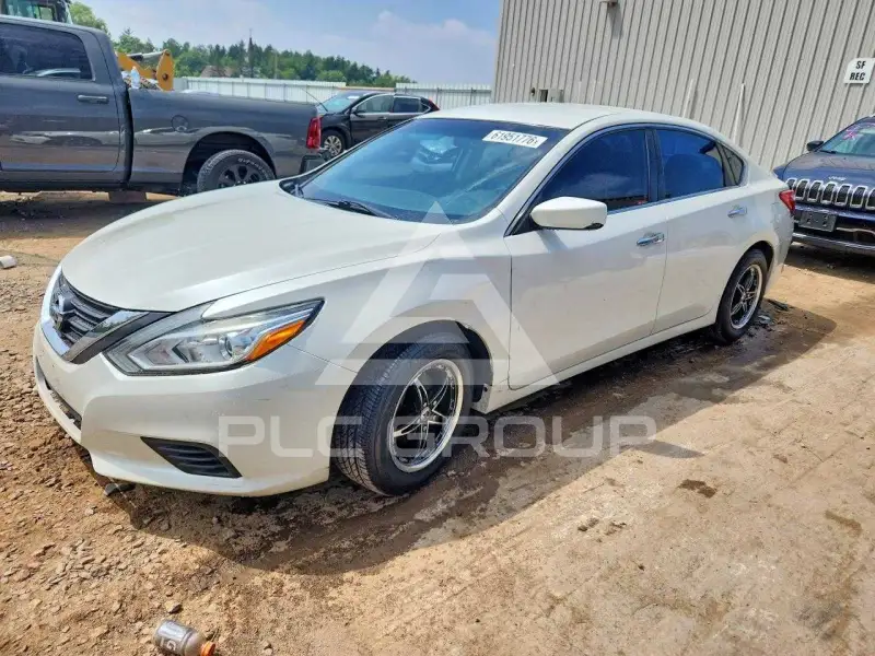 2016 Nissan ALTIMA photo