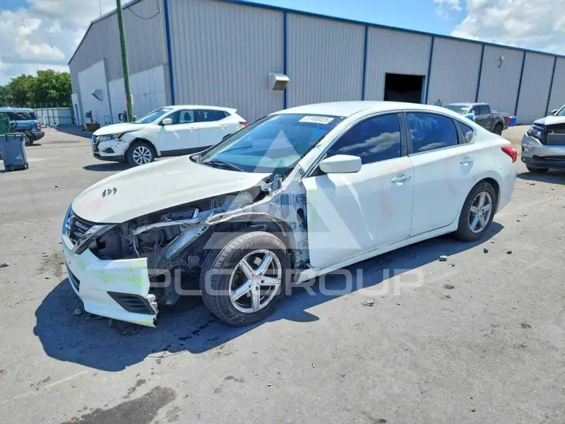 2016 Nissan ALTIMA фото