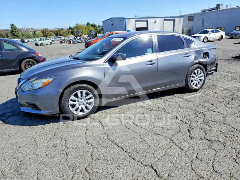2016 Nissan ALTIMA фото