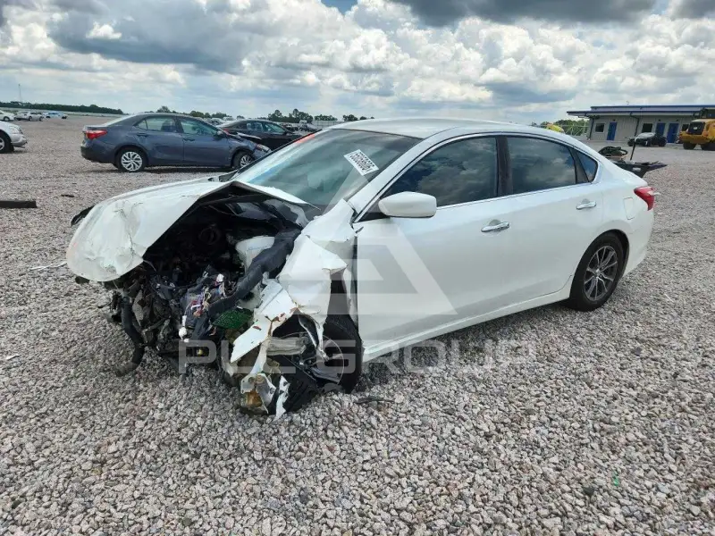 2016 Nissan ALTIMA photo