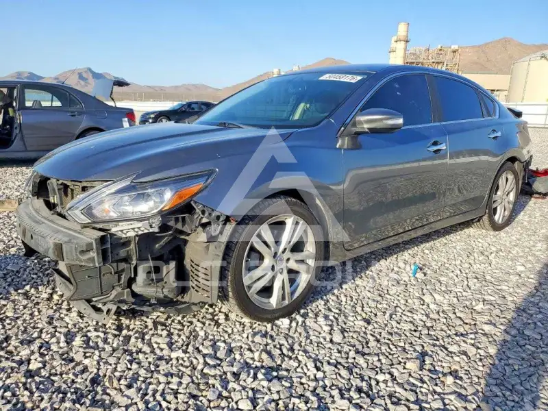 2016 Nissan ALTIMA photo