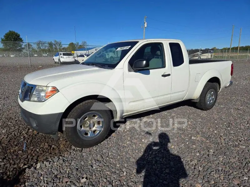 2016 Nissan FRONTIER фото