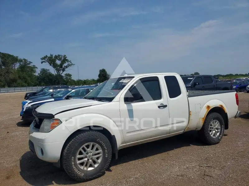 2016 Nissan FRONTIER photo