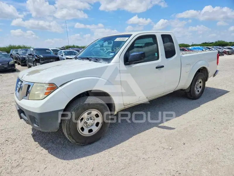 2016 Nissan FRONTIER фото