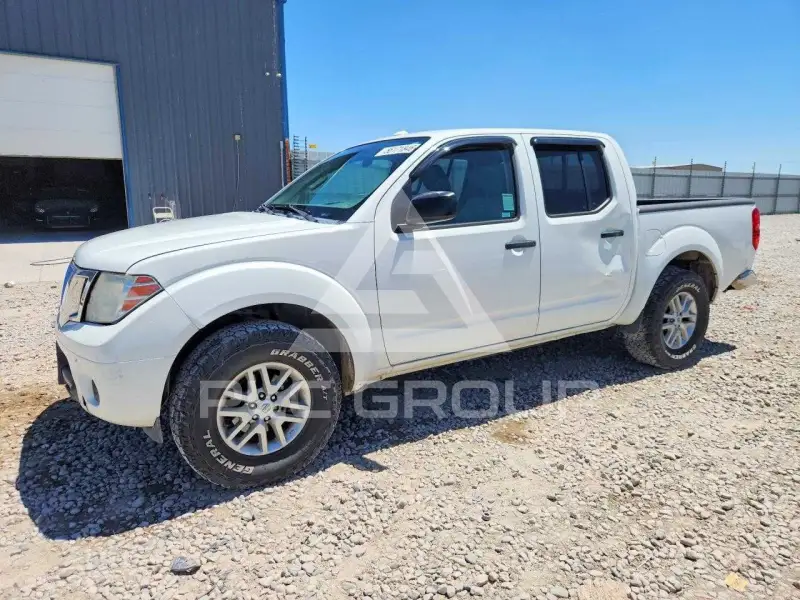 2016 Nissan FRONTIER фото