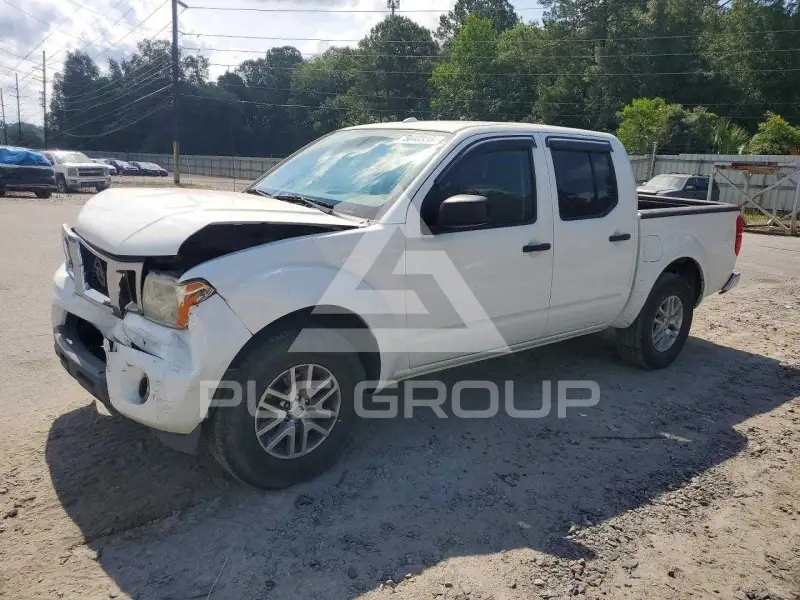 2016 Nissan FRONTIER photo