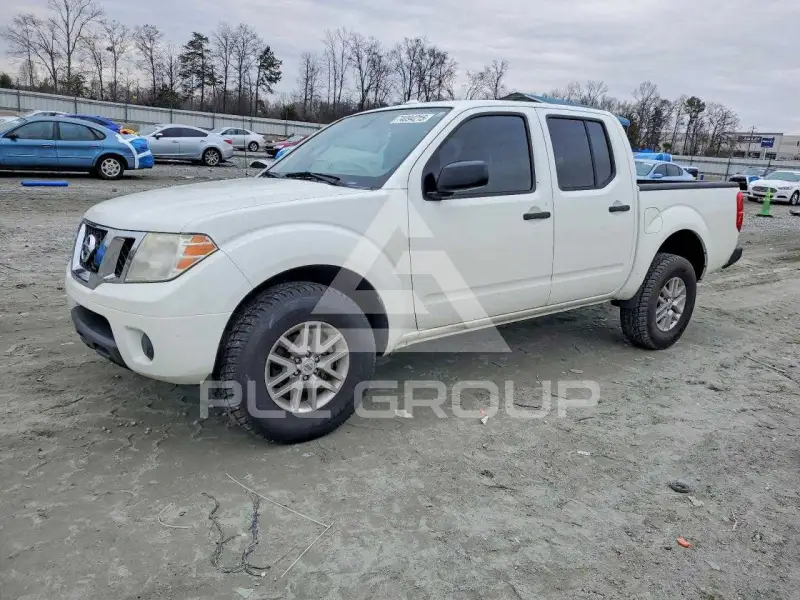 2016 Nissan FRONTIER photo