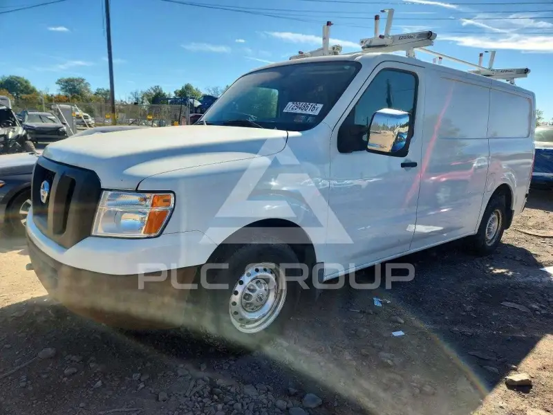 2016 Nissan NV фото