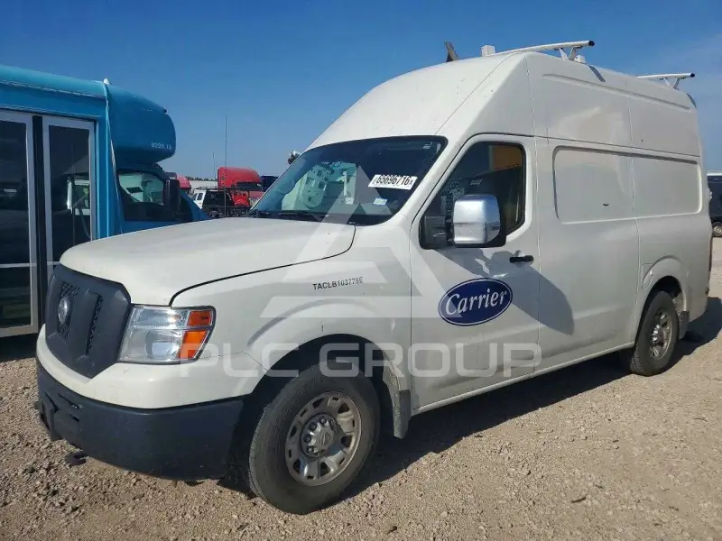 2016 Nissan NV фото