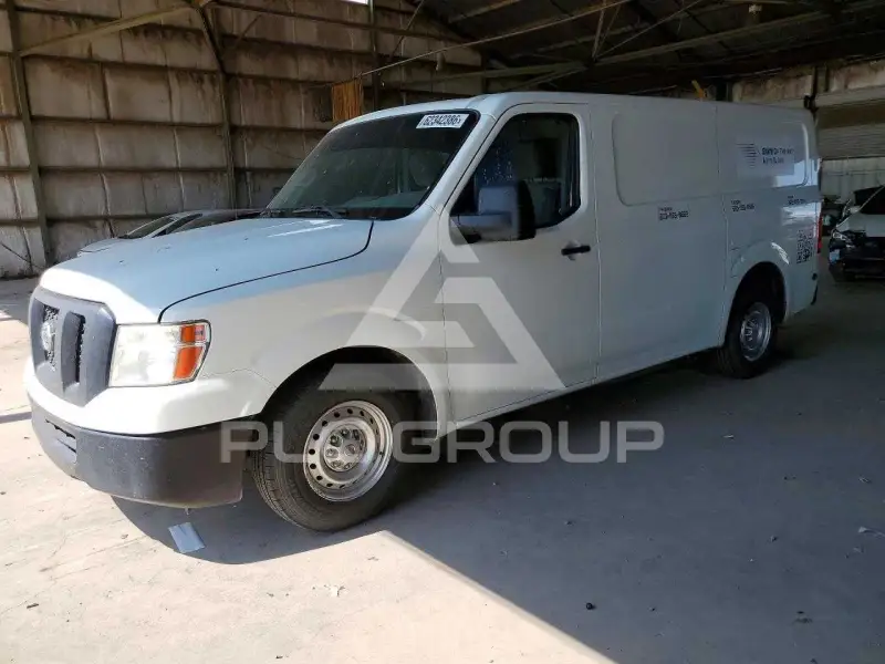 2016 Nissan NV фото