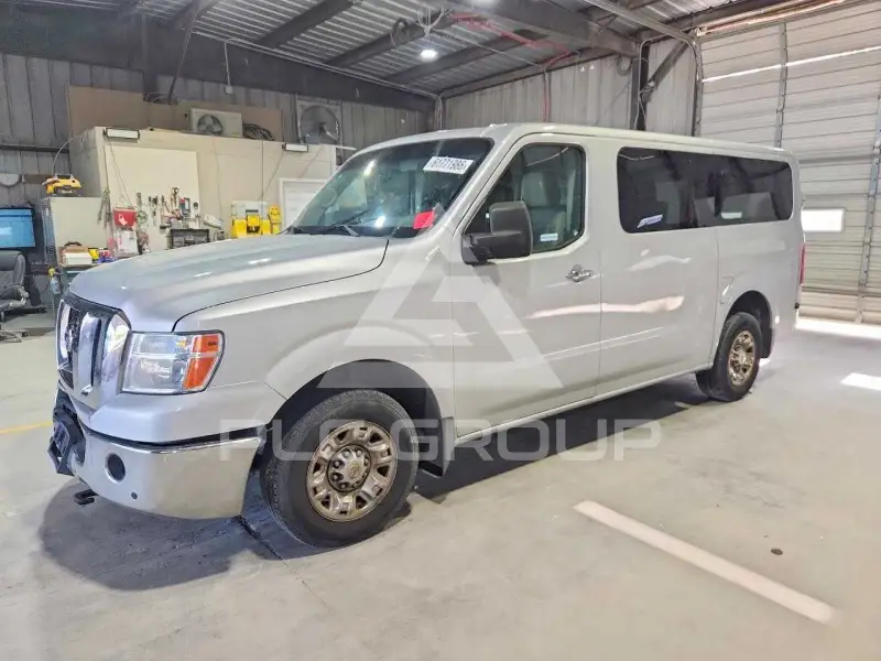 2016 Nissan NV фото