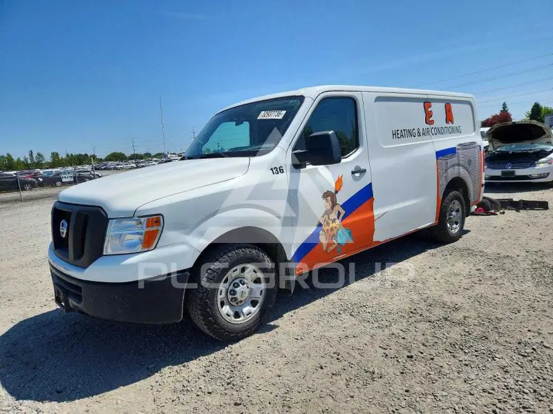 2016 Nissan NV photo