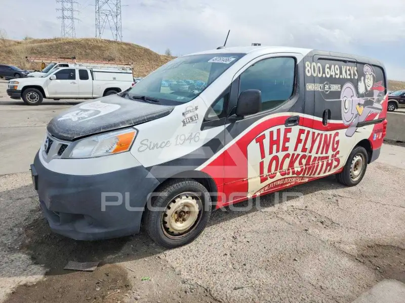 2016 Nissan NV фото