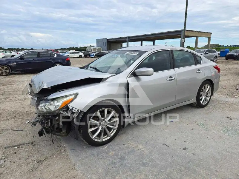 2016 Nissan ALTIMA фото