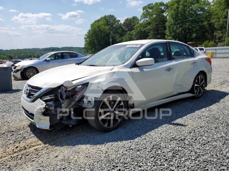 2016 Nissan ALTIMA photo