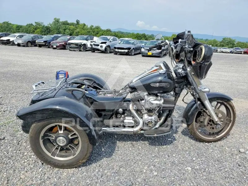 2016 Harley-Davidson FL фото