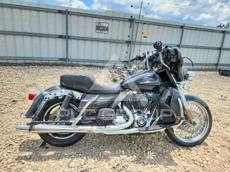 2016 Harley-Davidson FL фото