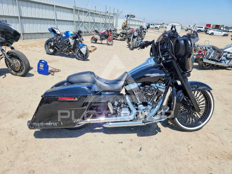 2016 Harley-Davidson FL фото