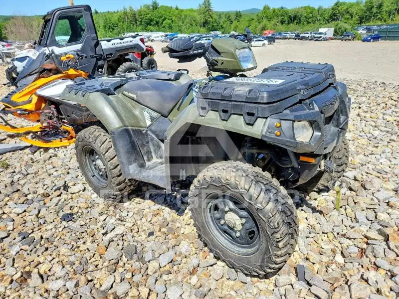 2016 Polaris  фото