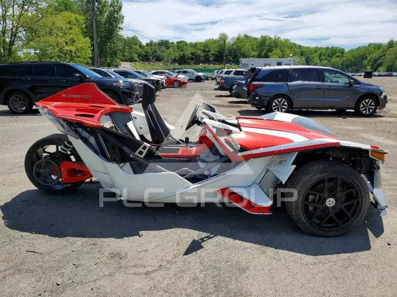 2016 Polaris Slingshot фото