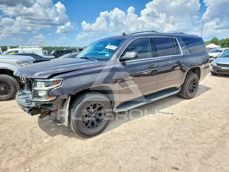 2016 Chevrolet Suburan photo