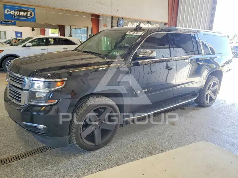 2016 Chevrolet Suburan photo