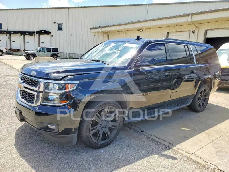 2016 Chevrolet Suburan photo