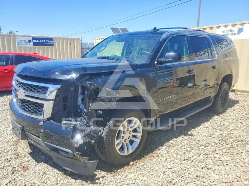 2016 Chevrolet Suburan photo