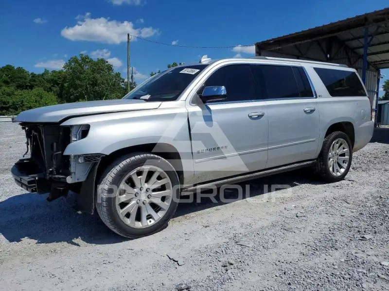 2016 Chevrolet Suburan photo