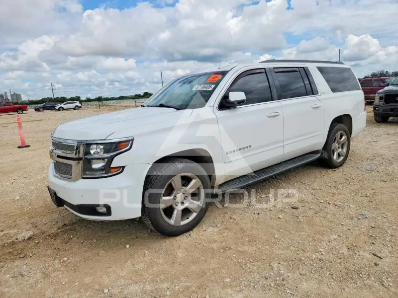 2016 Chevrolet Suburan photo