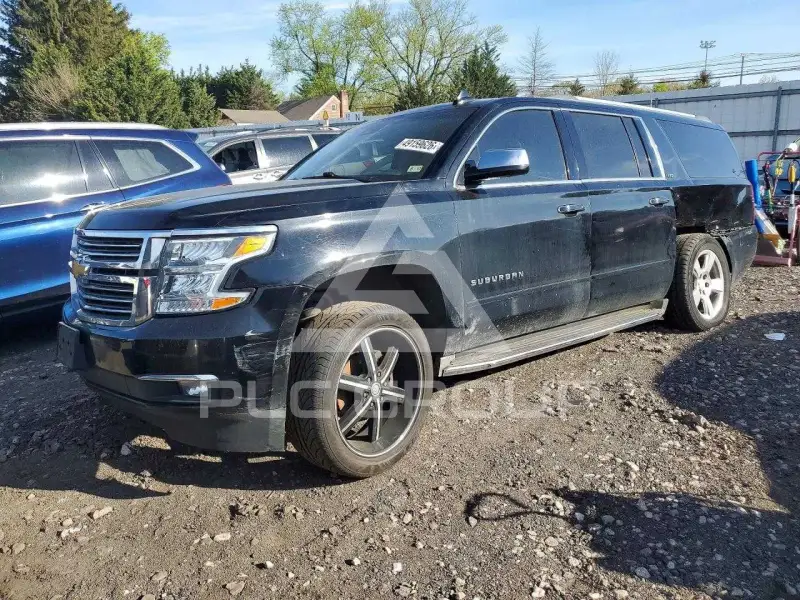2016 Chevrolet Suburan photo