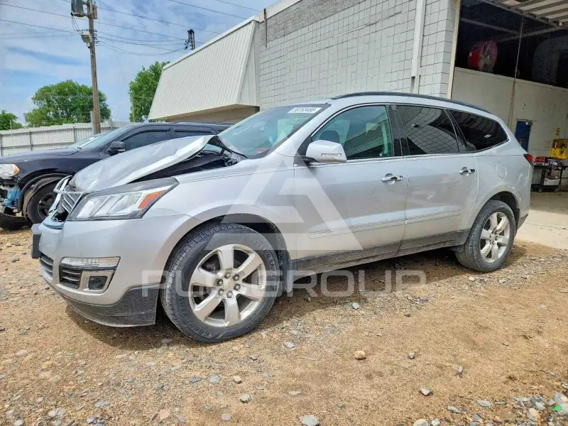 2016 Chevrolet TRAVERSE photo