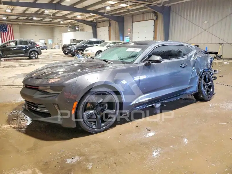 2016 Chevrolet Camaro photo