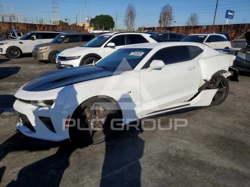 2016 Chevrolet Camaro photo