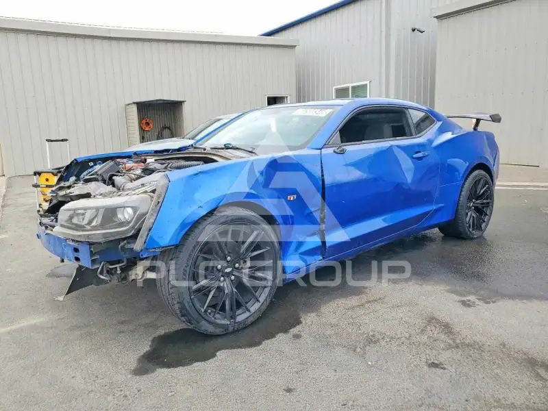 2016 Chevrolet Camaro photo