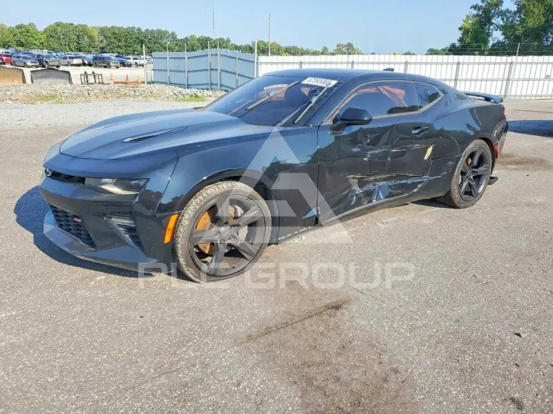2016 Chevrolet Camaro photo