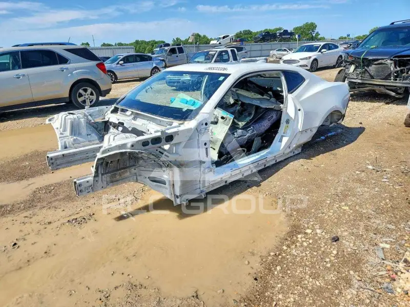 2016 Chevrolet Camaro фото