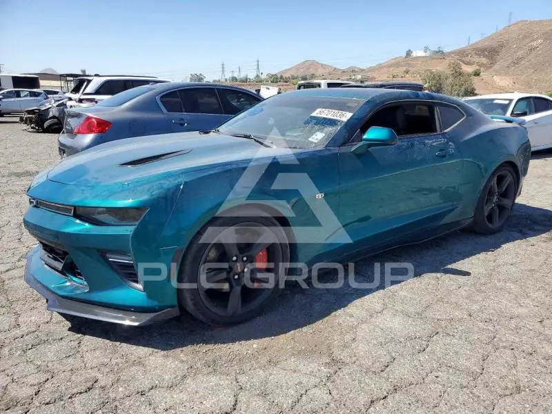 2016 Chevrolet Camaro photo
