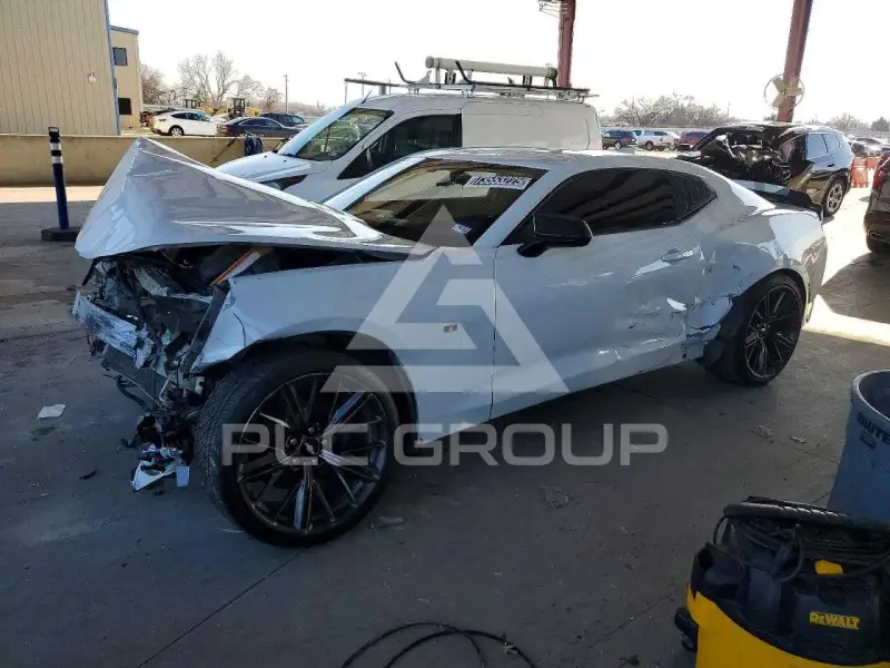 2016 Chevrolet Camaro photo