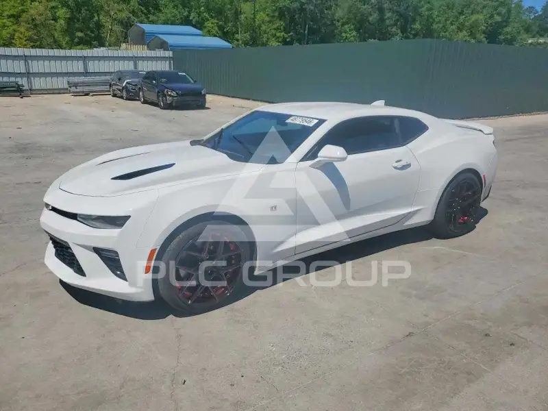 2016 Chevrolet Camaro photo